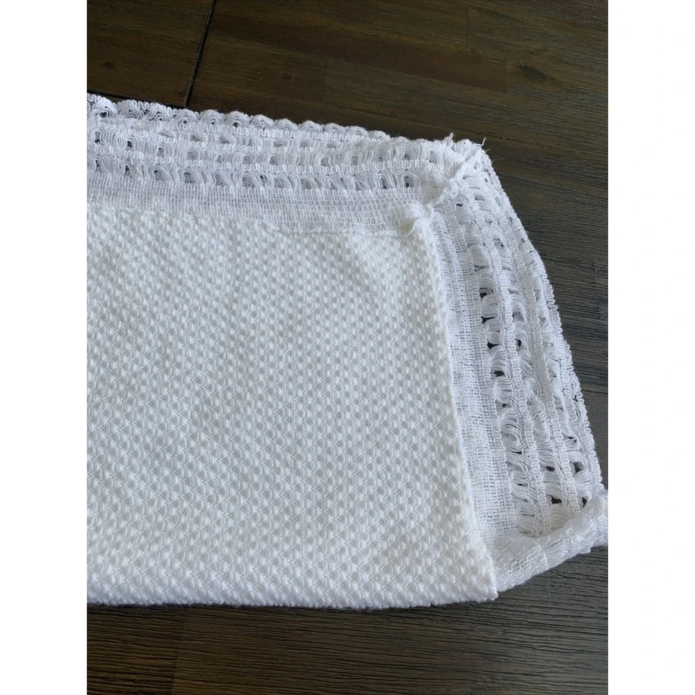 Vintage Celebrity Knitwear Crochet Knit Baby Blanket 33x30 Christening Baptism